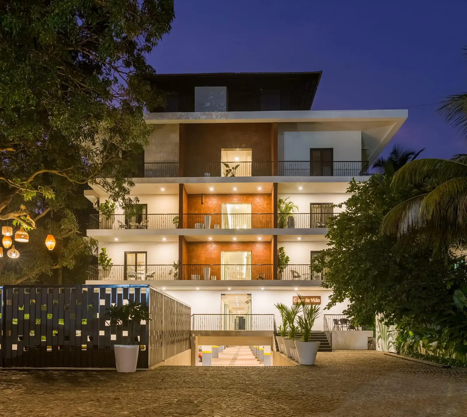 Best Stay in Arpora, North Goa